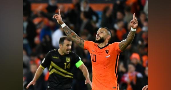 サッカー＝オランダ6点でＷ杯予選圧勝、デパイが2ゴール