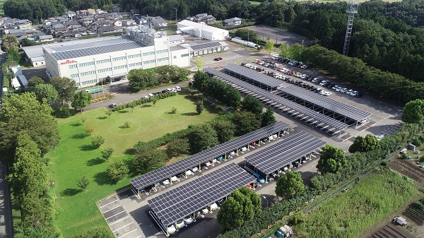 使用電力の100％を再エネに、村田製作所の工場で「初」