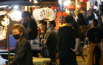 大都市圏で飲食店の制限解除も　大阪と京都、東京は検討