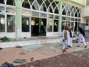 アフガンで爆発32人死亡　タリバン発祥地のモスク