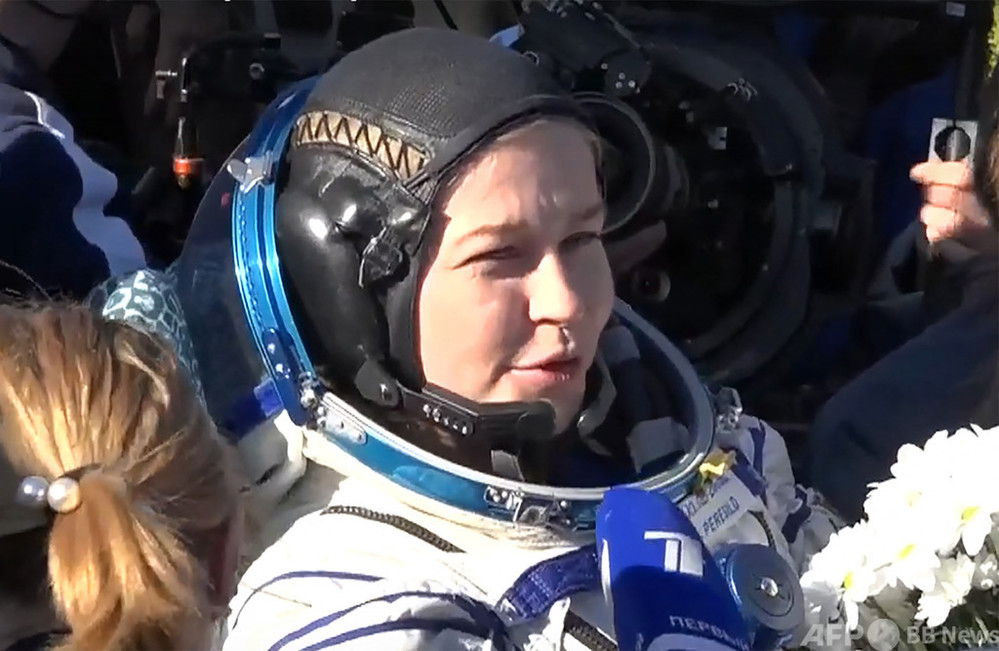 宇宙で映画撮影のロシア女優と監督、ISSから帰還