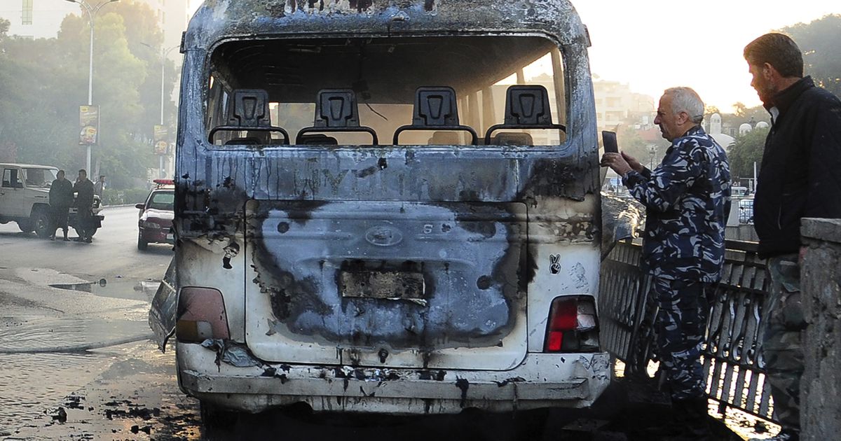 シリア首都で爆発、軍人１３人死亡