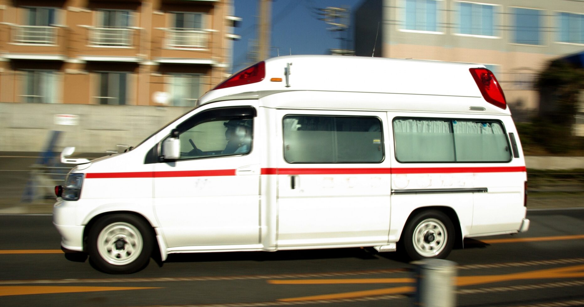 自動運転車のトラブル、対応車両を「救急車」並みの扱いに　愛知県、国に提案
