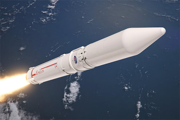 革新的衛星技術実証2号機を載せて、いよいよイプシロンロケット5号機が飛び立つ。