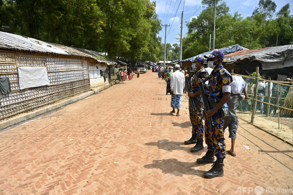 ロヒンギャ難民キャンプで襲撃、7人死亡 バングラ