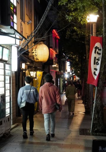 にぎわい戻る京都・兵庫の飲食店　時短、酒類提供の自粛要請解除