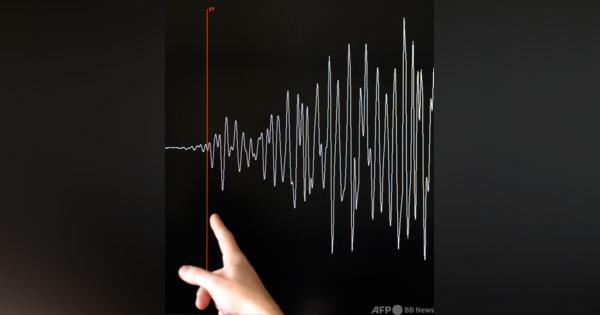 台湾北東部で強い地震 台北でも激しい揺れ