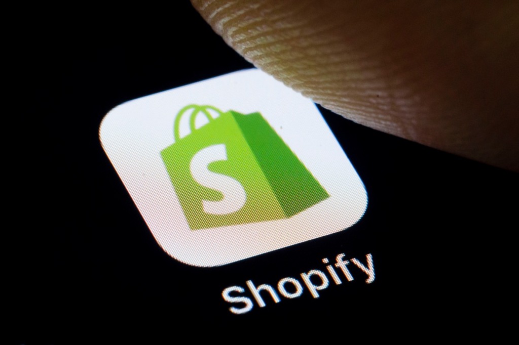 マイクロソフトがShopifyと提携、Bing、Edge、Microsoft Starにマーチャントリストを提供