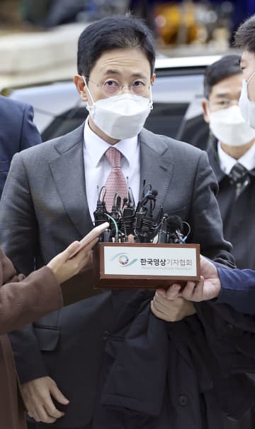 韓国、前総長側近の逮捕認めず　大統領選打撃を回避