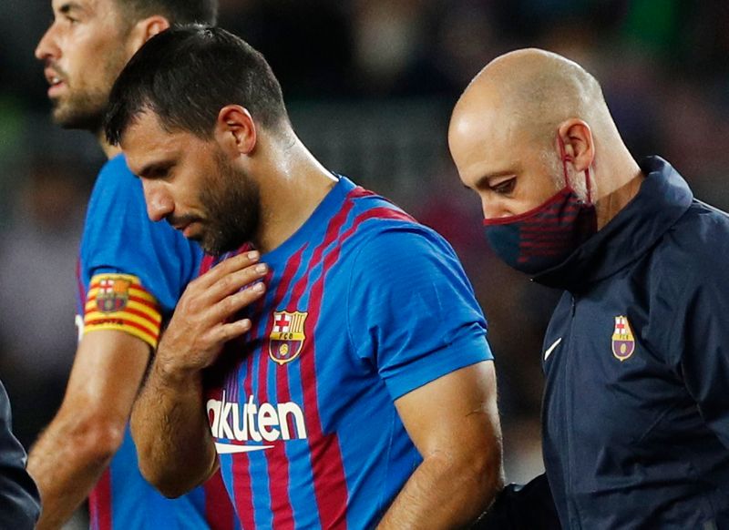 サッカー＝バルセロナのアグエロ3カ月離脱、心臓検査で診断