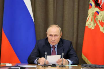 ロシア極超音速ミサイル海軍へ　プーチン氏、22年供給表明