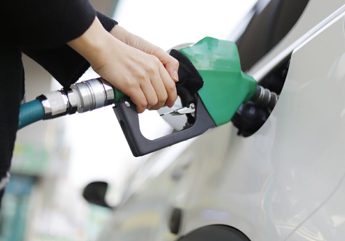 ガソリン価格上昇時の減税策・トリガー条項、なぜ発動されず？発動時の影響を試算