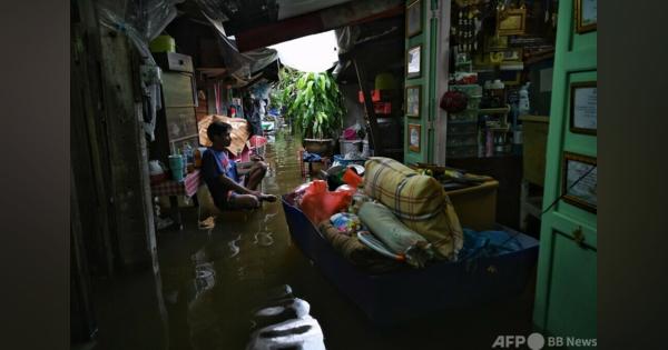 タイ・バンコクで洪水