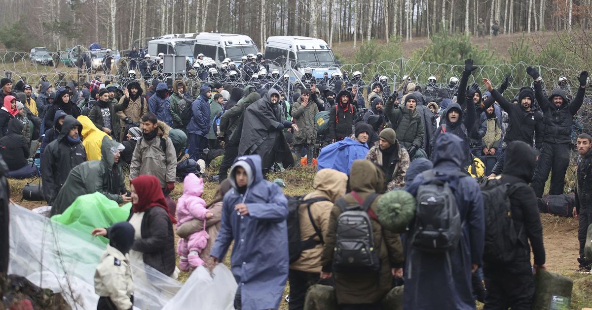 ベラルーシ、ＥＵに難民使った「ハイブリッド攻撃」　緊張高まるポーランド国境