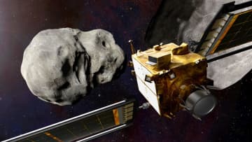 NASA、小惑星の軌道変更実験　地球衝突、体当たりで防げ