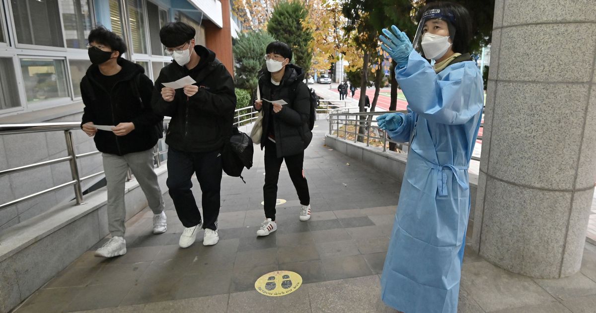 韓国、コロナ禍で大学入試　感染者数は過去最多更新