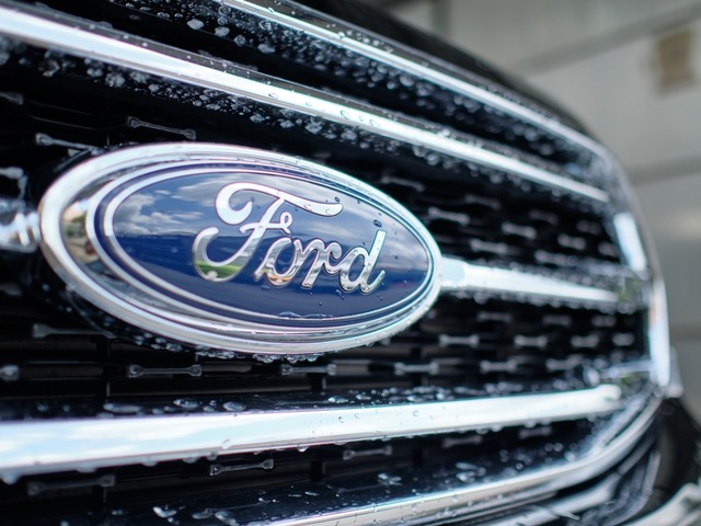 フォード、半導体受託製造大手GlobalFoundriesと提携へ