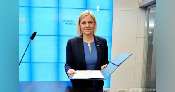 スウェーデン国会、初の女性首相を選出