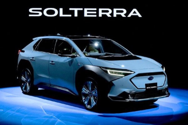 SUBARUがSUV新世代電気自動車「ソルテラ」のプロトタイプを発表