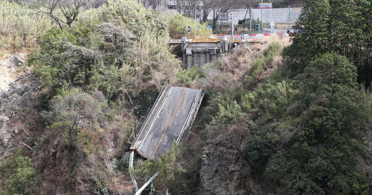旧阿蘇大橋　現地保存へ　崩落した一部を震災遺構に　熊本地震