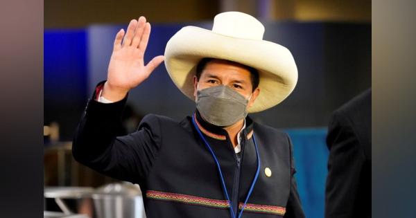 ペルー野党、カスティジョ大統領弾劾に向けた動議提出