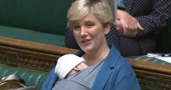 イギリス下院、議員の赤ちゃん同行は「規則違反」　変更呼びかける声も