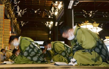 親鸞しのび、躍動の念仏　京都・東本願寺で「坂東曲」