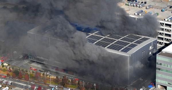 大阪・舞洲の日立物流倉庫で火災　従業員100人は全員避難
