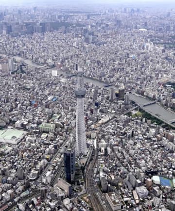 東京都、6カ月連続で人口流出　10月の転入者、最少に