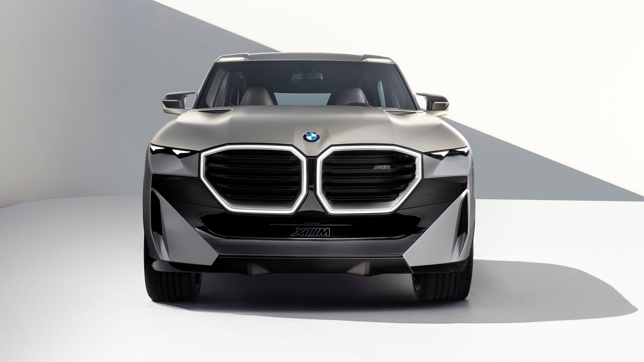 新型BMW XM登場！ M史上初のプラグイン・ハイブリッド・モデルだ！