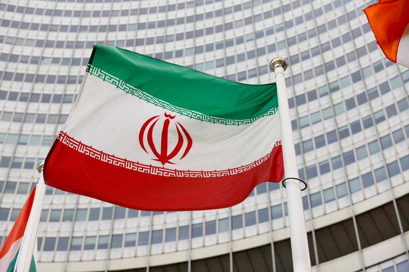 イラン、制裁の全面解除を要求　核合意再建交渉で2つの文書提案