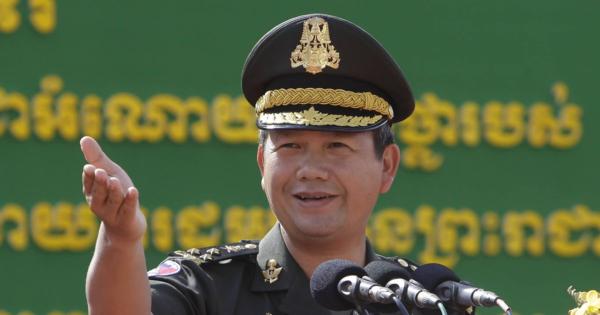 カンボジアの親中路線継続か　フン・セン首相後継に長男指名
