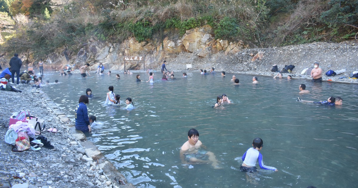 河原に大露天風呂　今季も「仙人風呂」がオープン　和歌山・田辺