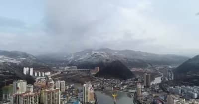 冬本番の秦嶺山脈で氷雪観光シーズン幕開け　中国陝西省