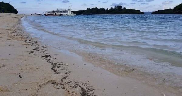 エメラルドグリーンの海　川平湾にも軽石　石垣島