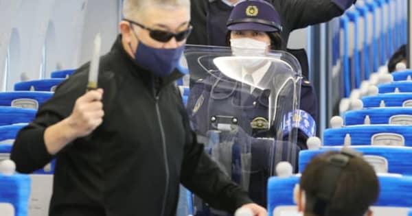 走行中の新幹線で不審者訓練　広島県警とJR西、京王線の刺傷事件受け初めて実施
