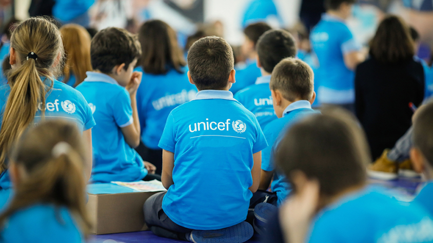 ユニセフ（UNICEF）の「I」と「E」の秘密