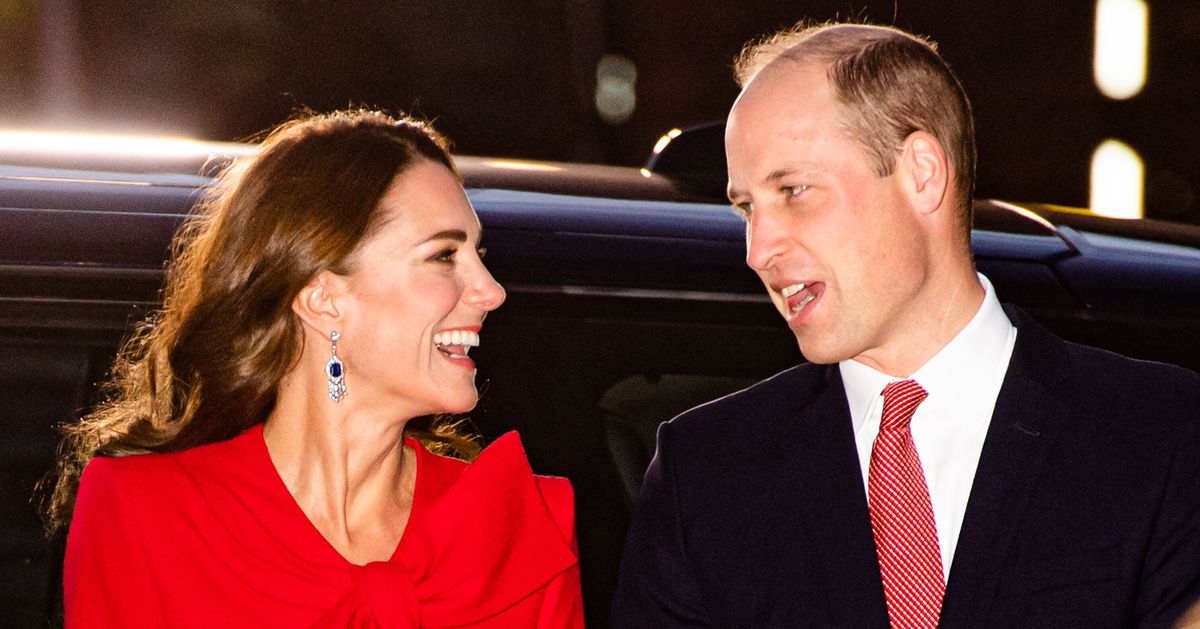 ウィリアム王子とキャサリン妃、クリスマスカードの家族写真を公開
