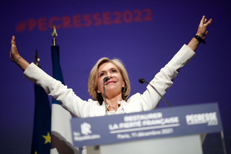 仏大統領選の共和党候補ペクレス氏、欧州連邦構想を拒否
