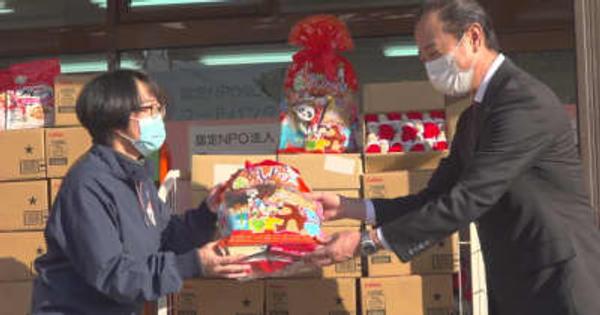 困窮している家庭を支援　山梨トヨタ会がクリスマス菓子や米をフードバンクに寄贈