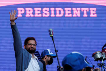 チリ大統領選、左派が勝利　最年少、TPPに慎重姿勢