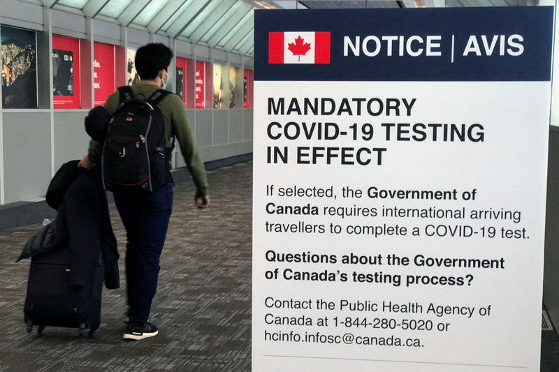 カナダ外相がコロナ簡易検査で陽性、ケベック州は規制強化
