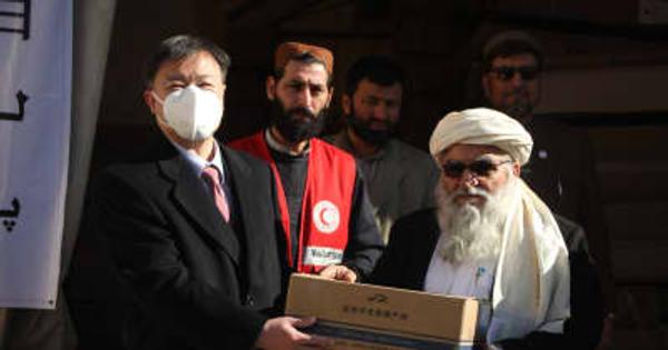 中国紅十字会がアフガンに物資を援助