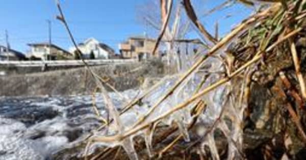 寒波襲来、神戸の住吉川凍る　兵庫県内各地で今季最低更新、三田市で氷点下5.5度
