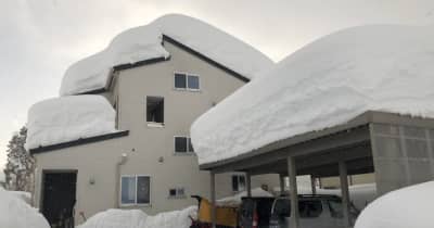 新潟県が２０２１年度の雪による被害状況を発表、上越市では除雪作業中の男性が死亡