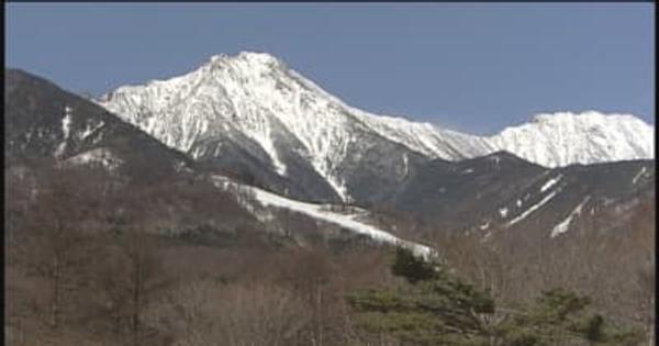 八ヶ岳の赤岳で山岳遭難　テント脇の雪上に倒れている男性を登山者が発見　山梨