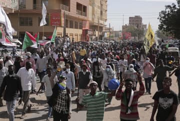 スーダン、復職首相が辞任　ハムドク氏、デモ弾圧に抗議