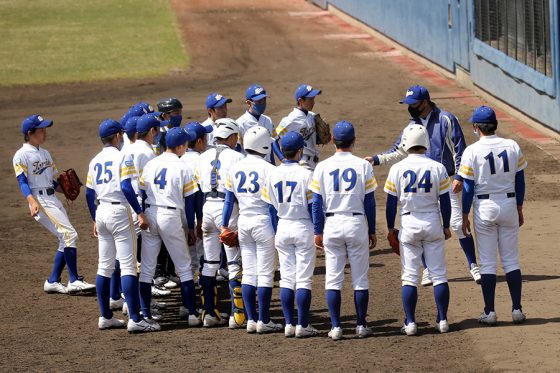 「1球待て」は少年野球に必要か？　シニア日本一監督が説く“未来を見据えた指導”