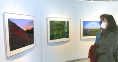 心打つ雄大な景観 ことしも　新潟・ビュー福島潟で米美知子さん写真展