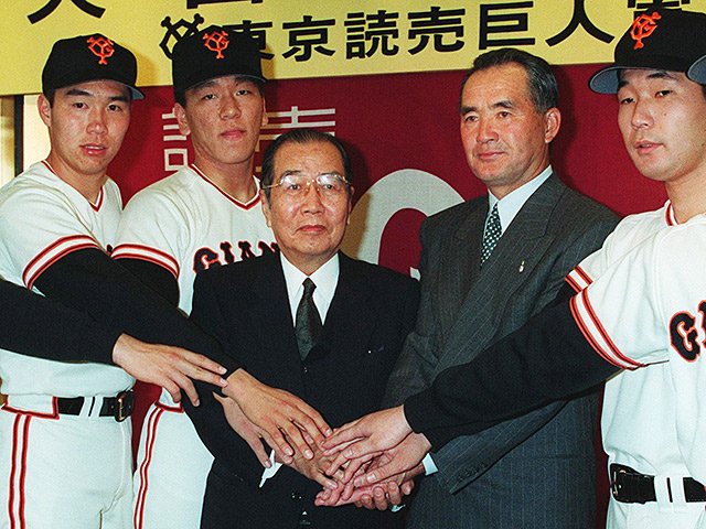 真相》巨人・松井秀喜の背番号が一茂の「36」ではなく「55」になった 